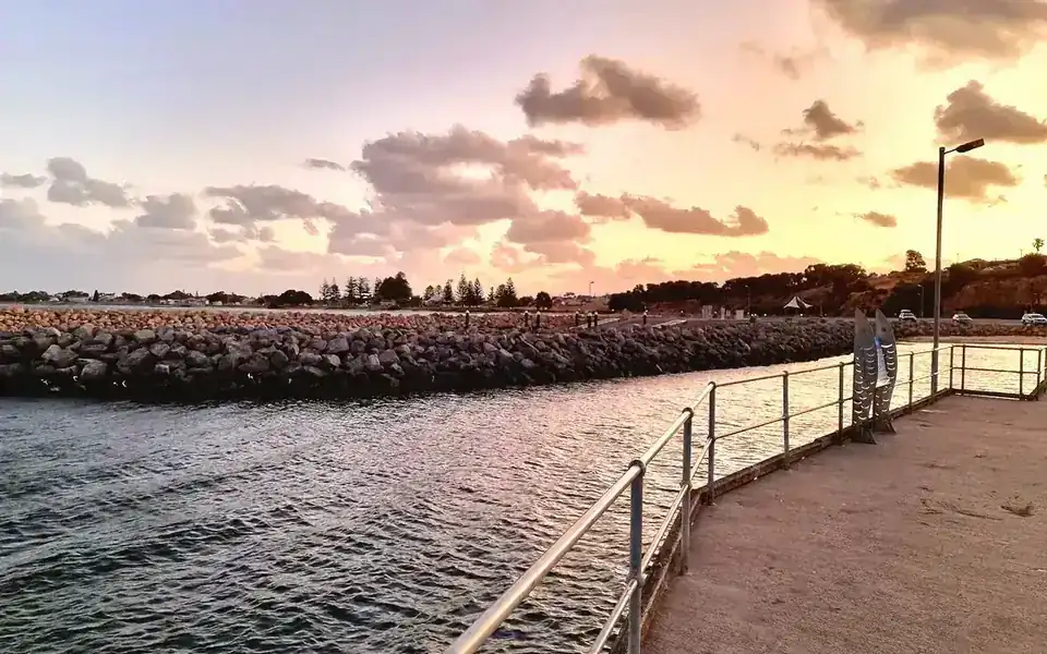 Stansbury waterfront and jetty on Oyster Bay