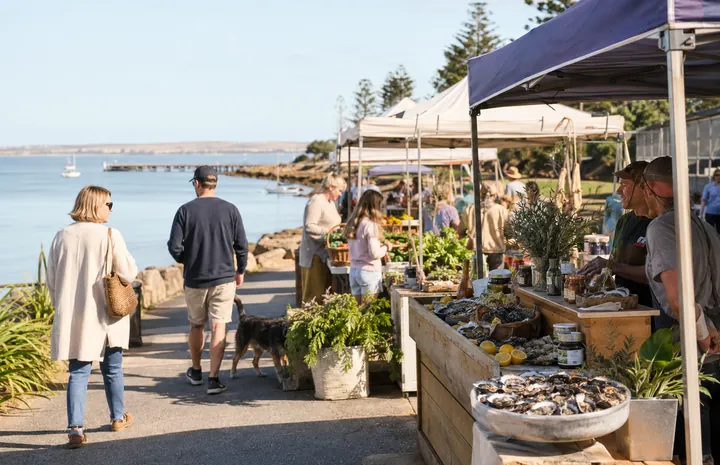 Seaside market stalls beside the Stansbury waterfront